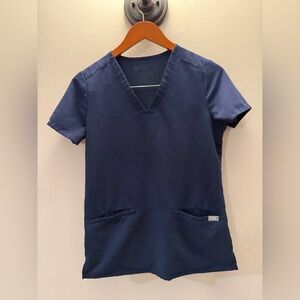 Figs Deep Blue Scrub Top navy xxs